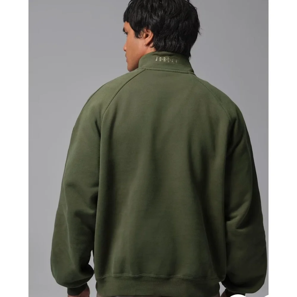Jordan Flight Men's Graphic Fleece 1/4-Zip Cargo Khaki Large  NWT